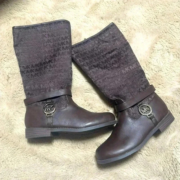Michael Kors Shoes - Michael kors boots size 1